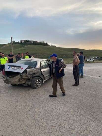 Sarıkaya’da iki araç çarpıştı: 1 yaralı