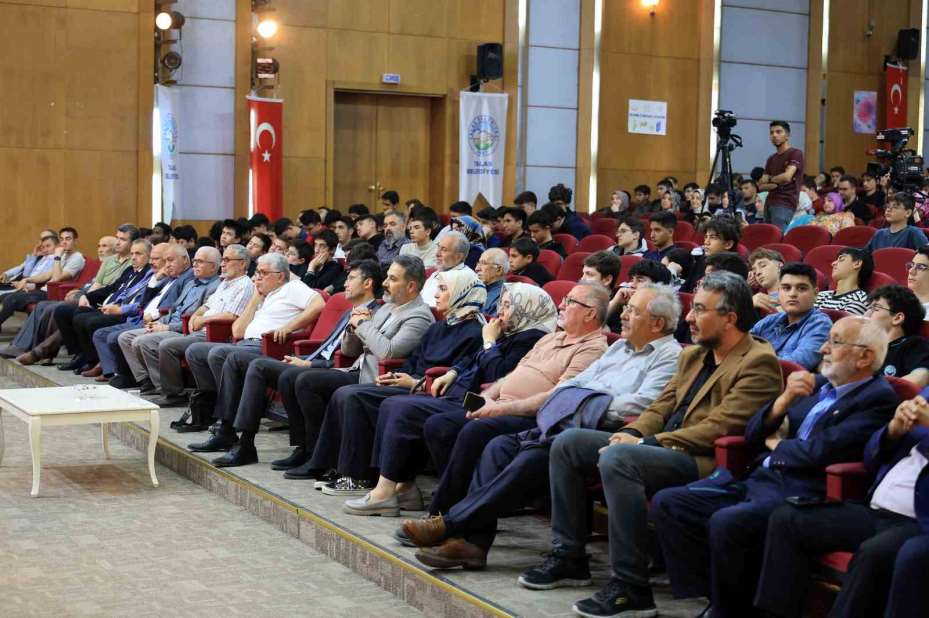 Vehbi Vakkasoğlu: "Necip Fazıl Kısakürek, ‘Sakarya Türküsü Şiirim, Kayserilidir’ dedi"