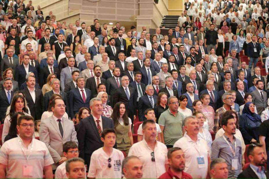 Başkan Büyükkılıç, Bakan Işıkhan ile İş Sağlığı Ve Güvenliği Fuarı Açılış Töreni’ne katıldı