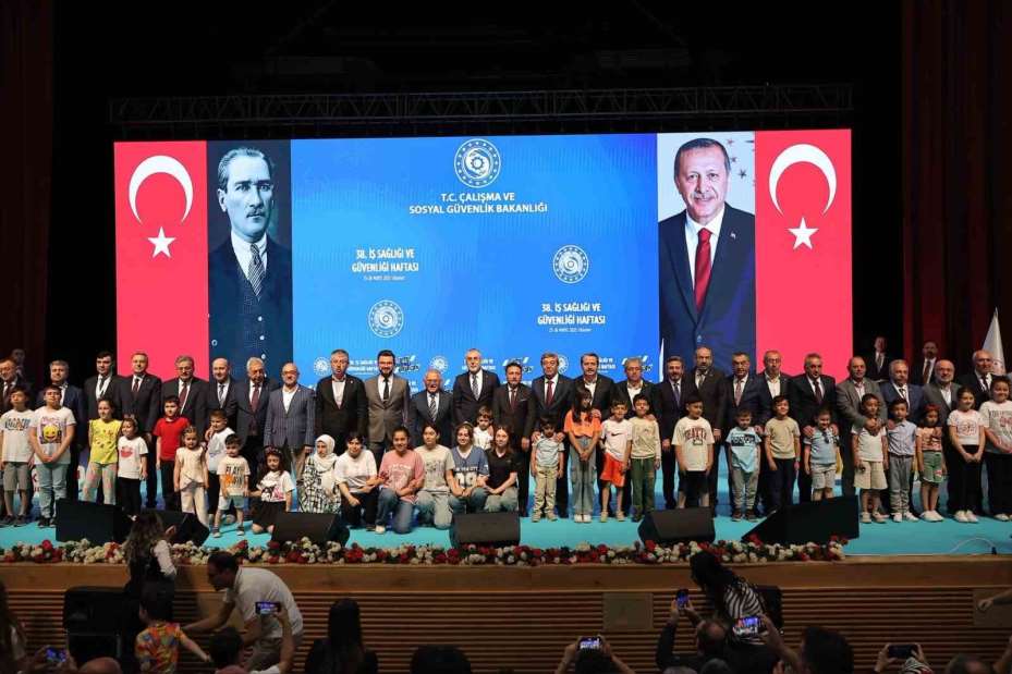 Başkan Büyükkılıç, Bakan Işıkhan ile İş Sağlığı Ve Güvenliği Fuarı Açılış Töreni’ne katıldı