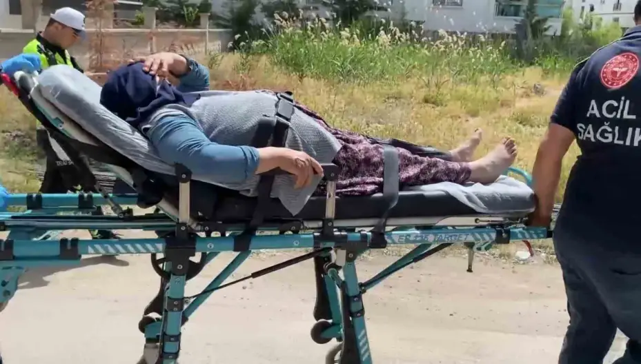 Aksaray’da kaza yeri savaş alanına döndü: 2’si silahla 8 kişi yaralandı