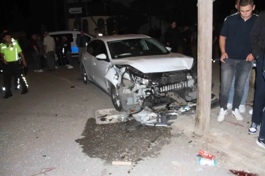 Konya’da iki ayrı kazada 6 kişi yaralandı