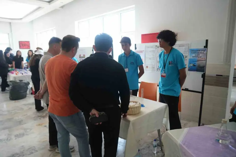 Niğde’de öğrenciler geliştirdikleri faydalı projeleri tanıttı