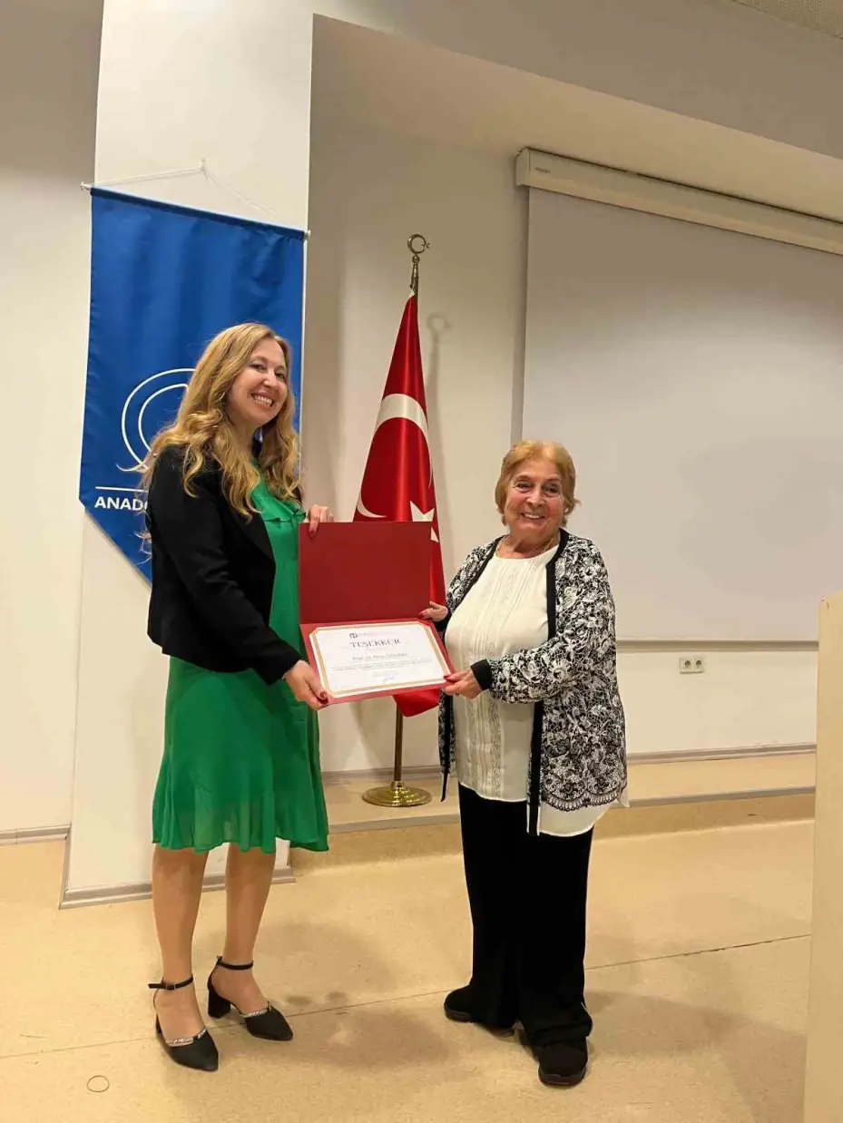 Prof. Dr. Onural, Goethe ve Kafka konferansları ile Eğitim Fakültesine konuk oldu