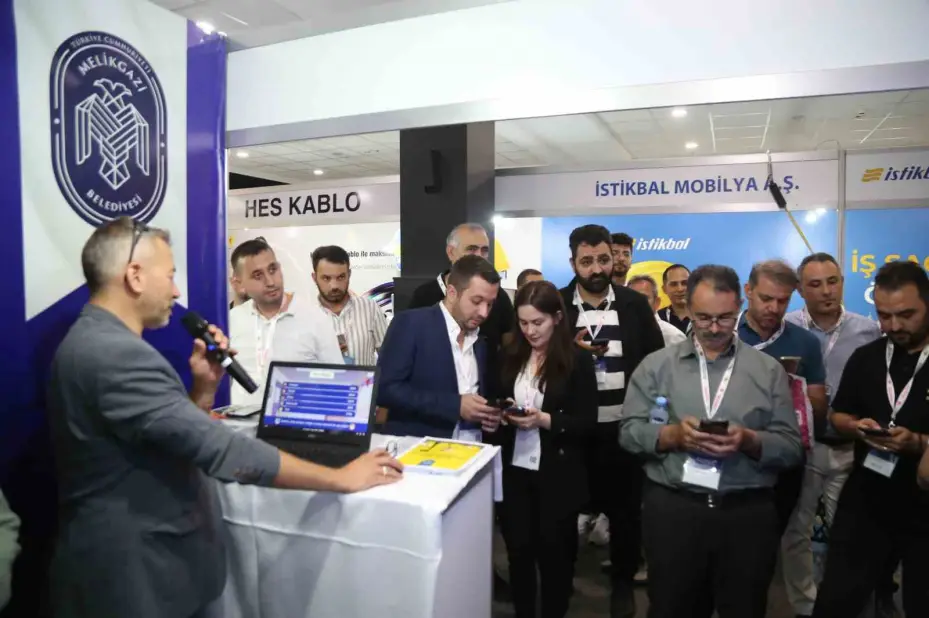 Melikgazi Belediyesi, İş Sağlığı Ve Güvenliği Fuarında stant açtı