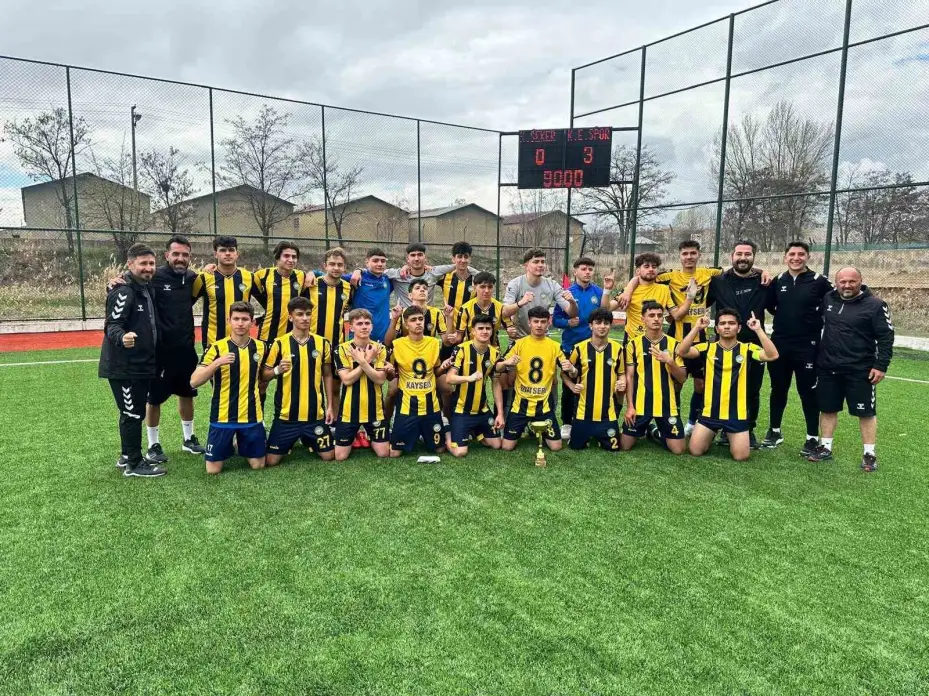 Şampiyonun adı değişmedi; Talas Belediyespor
