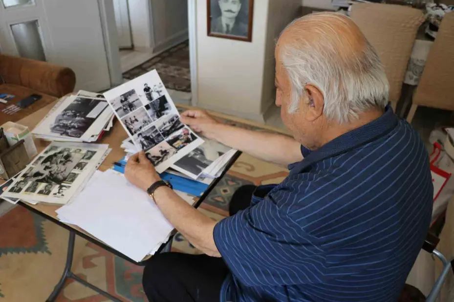 Sivas’ın duayen gazetecisi anlattı: "Sivas’ta sadece 3 taksi vardı, köylere eşekle giderdik"