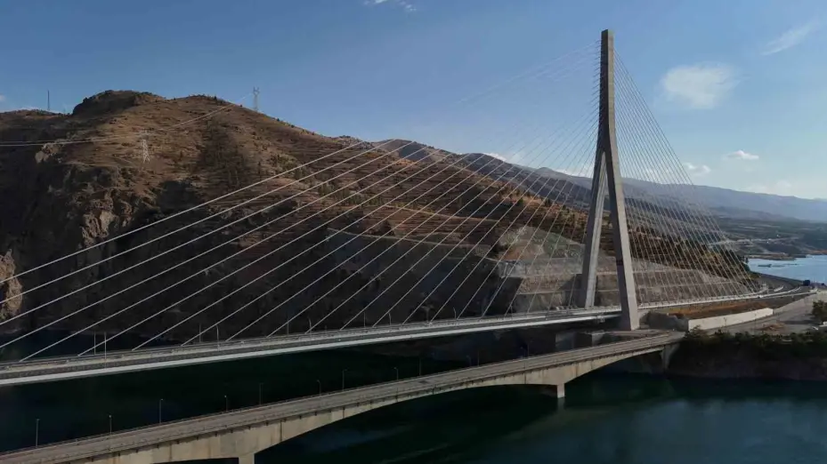 23 yılda 4 bin 75 yeni köprü