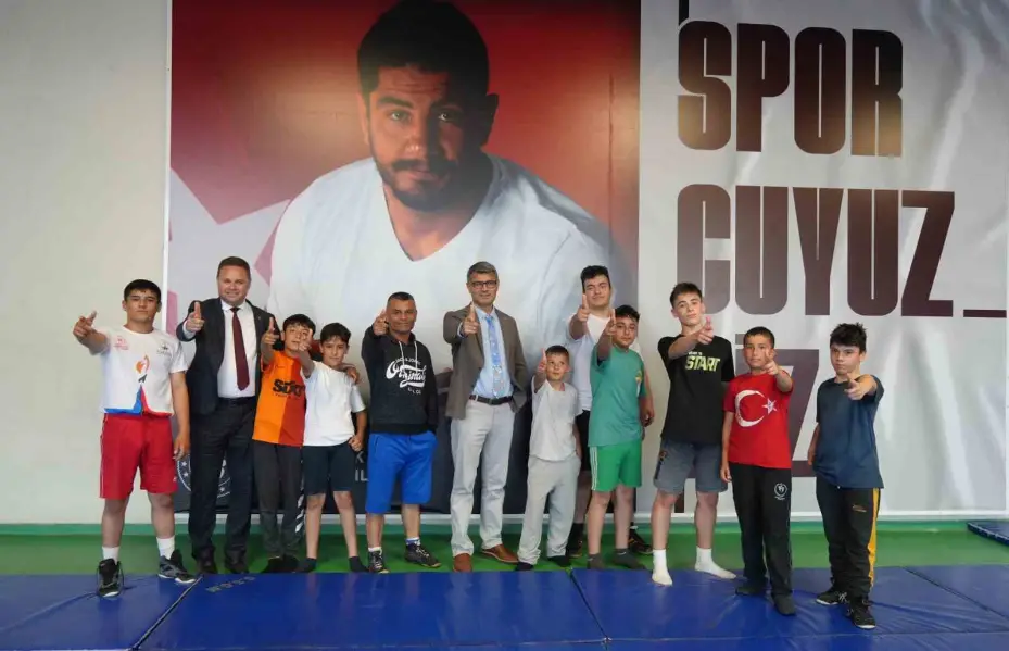 Milli atıcı Dikeç’ten veda sinyali: "2028’de altın madalyayla bu sporu bırakmayı düşünüyorum"