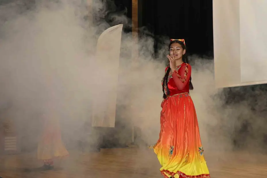 Türk Dünyası’nın kültürel zenginlikleri, Sivas’ta sahnelendi