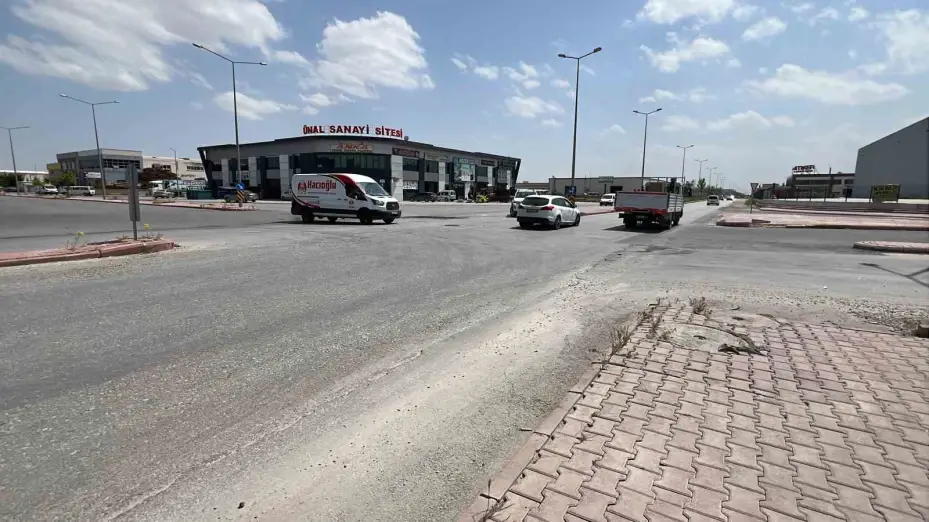 Kavşaktaki kazalar kamerada