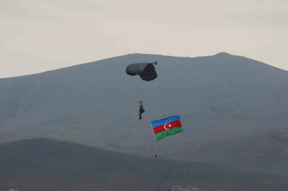 Erciyes-2025 Tatbikatı seçkin gözlemci gününde hünerlerini sergiledi