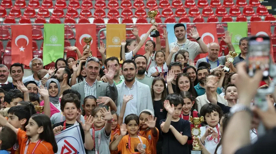 Başkan Çolakbayrakdar: "Kayseri’yi satrançta da marka şehir yapmak için çalışıyoruz"