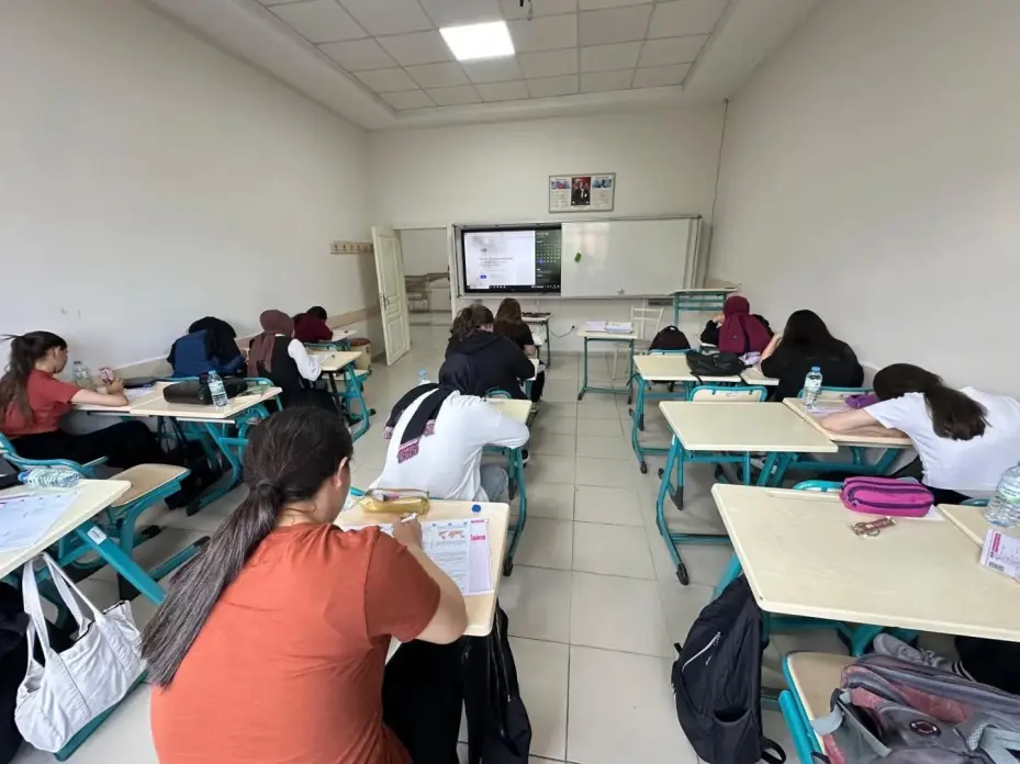 Genç KAYMEK’te deneme sınavlarıyla geleceğe hazırlık