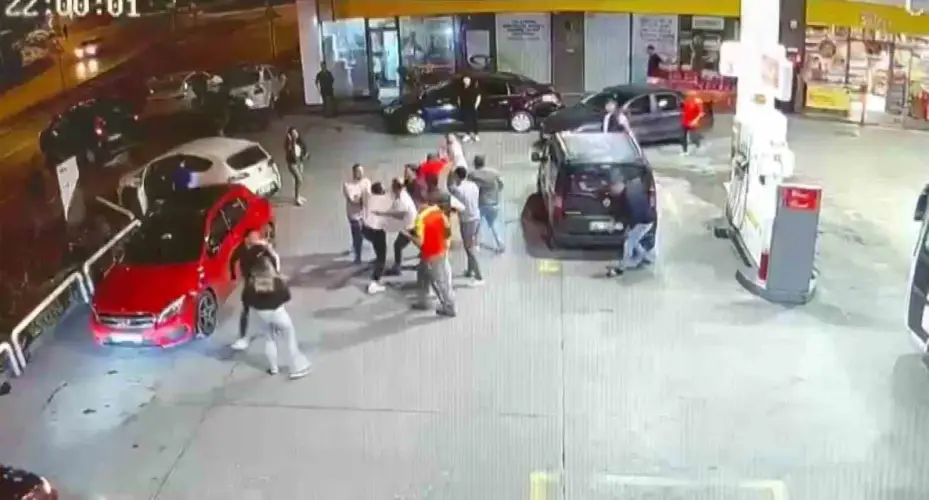 Servisçi dayağı kamerada