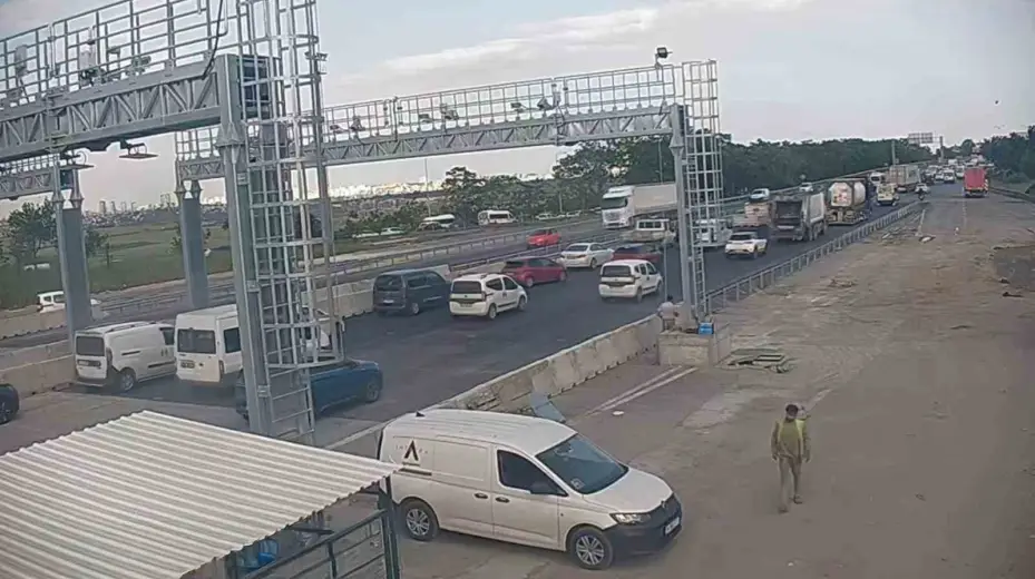 İstanbul Avcılar gişelerinde serbest geçiş dönemi başladı