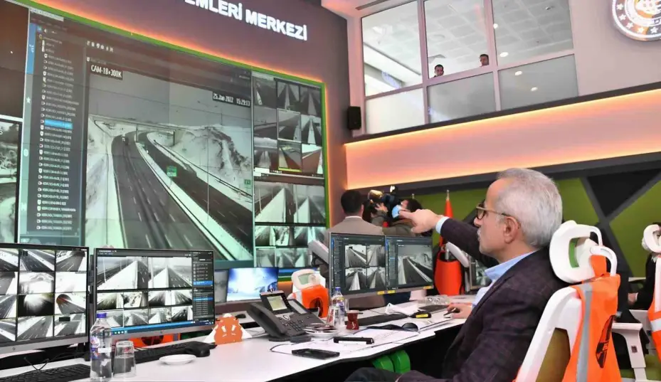 İstanbul Avcılar gişelerinde serbest geçiş dönemi başladı