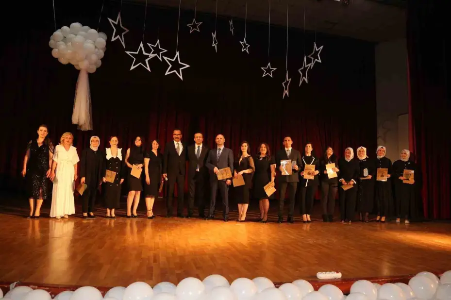 Minik öğrencilerden ‘kardeşlik’ vurgusu