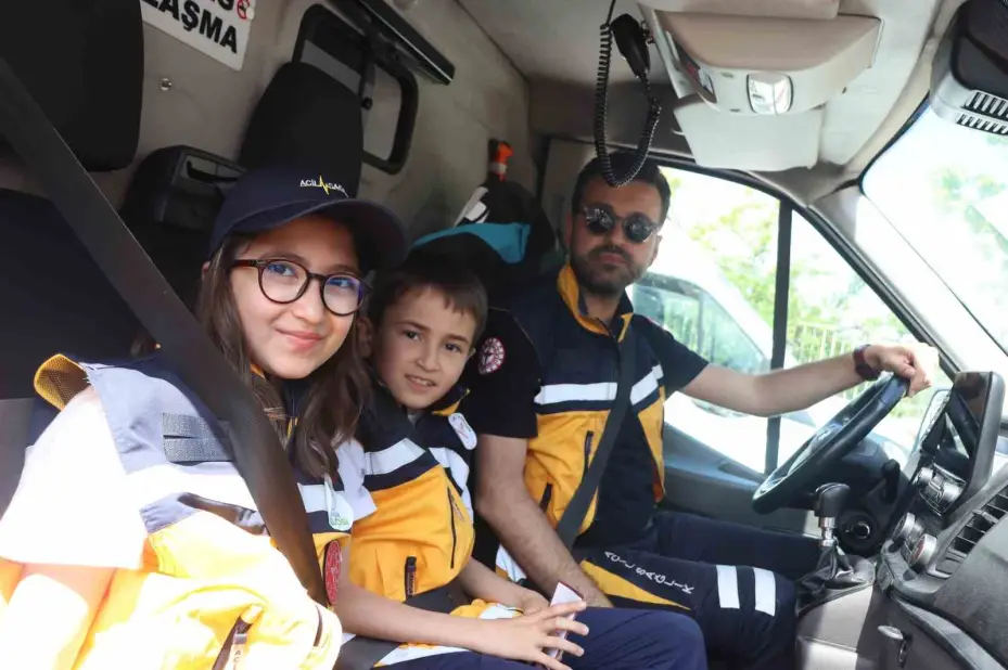 Çocuklar hem öğrendi hem eğlendi