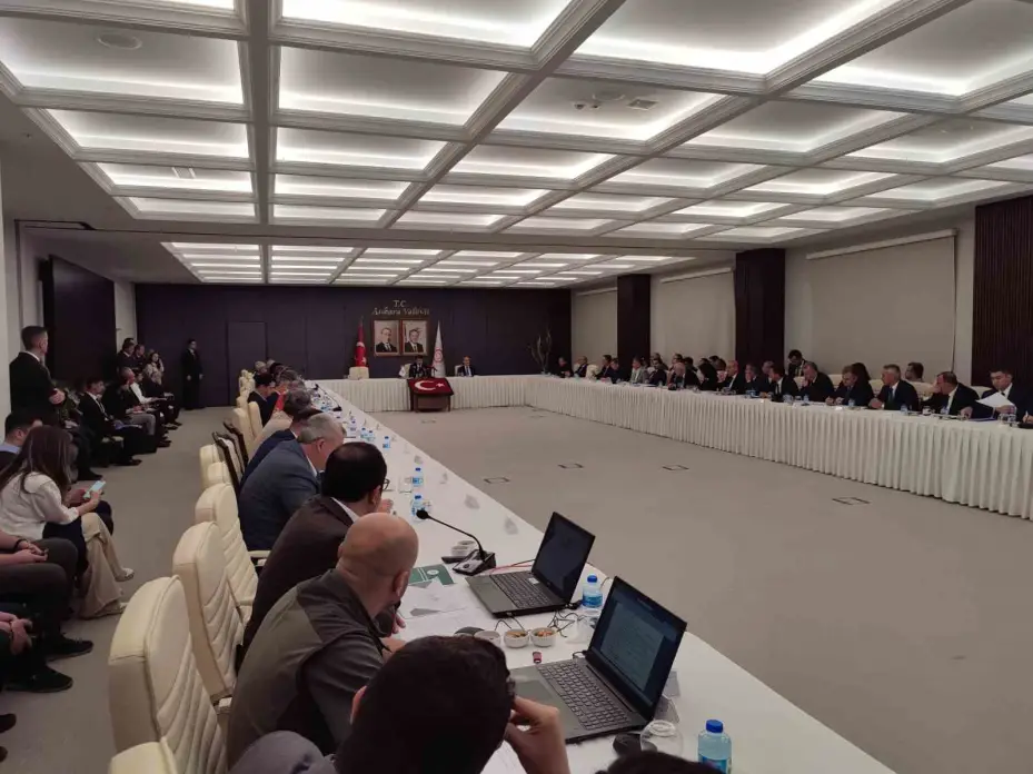 Ankara Valisi Şahin: "Toplamda bakımevlerine toplanan bugüne kadar hayvan sayısı 14 bin 341’dir"