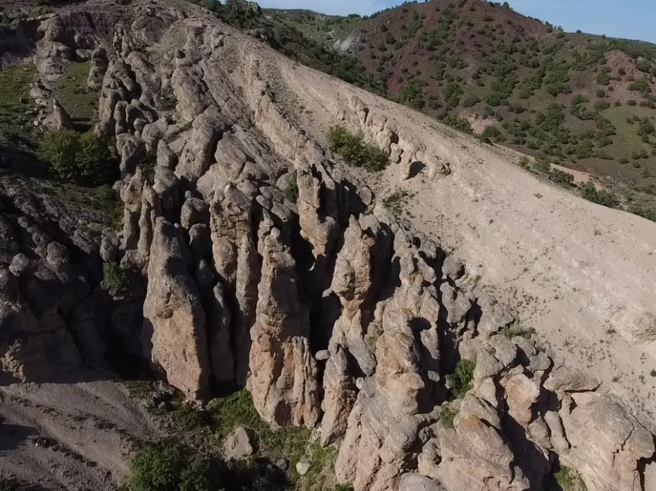 Yozgat kendi peri bacalarıyla Nevşehir’e rakip olmak istiyor