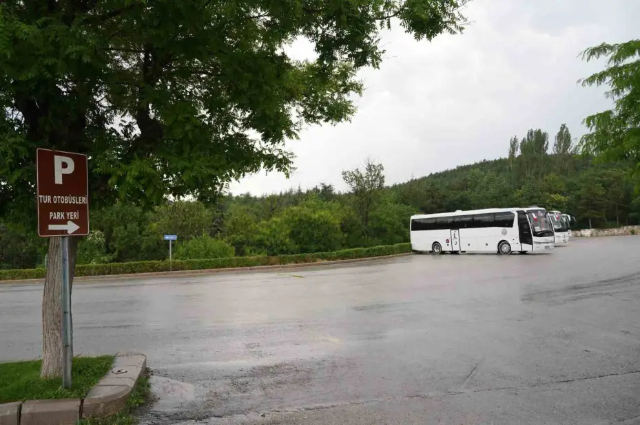 Eskişehir’de tur otobüslerine yeni park ve indirme-bindirme düzenlemesi