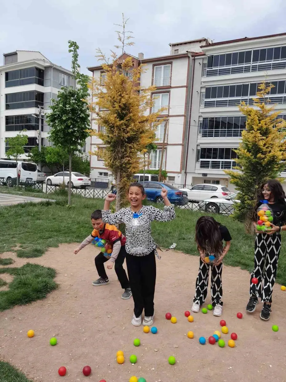 Özel öğrenciler ile coşkulu kutlama