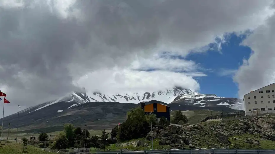 Erciyes’te görsel şölen