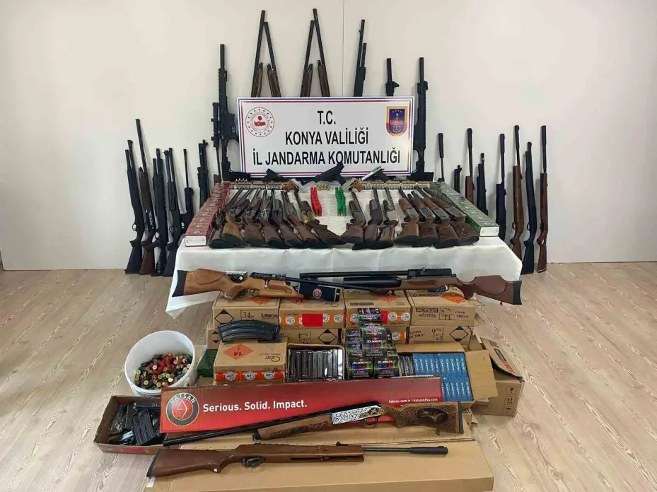 Jandarmadan silah kaçakçılarına operasyon