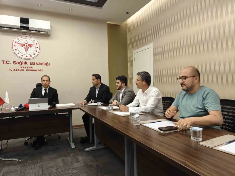 Sigara ile vedalaştılar, teşekkür belgelerini aldılar