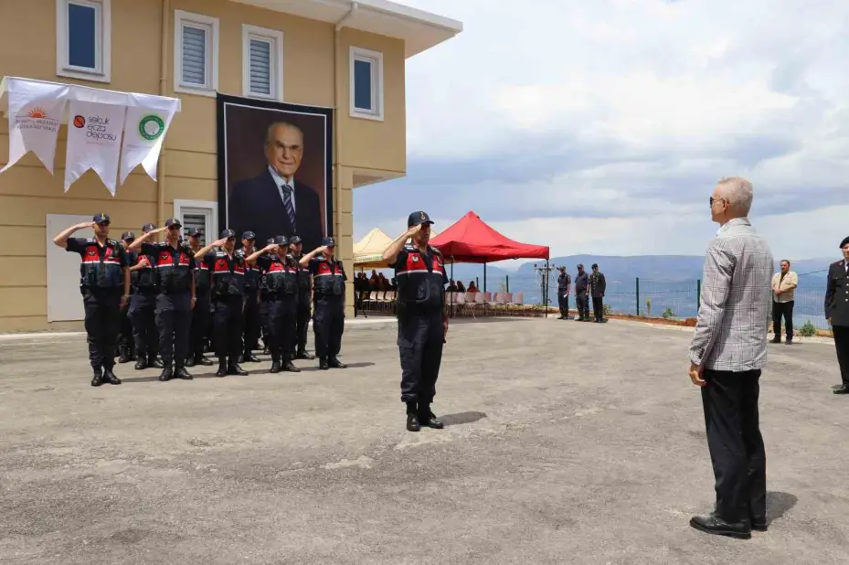 Kazancı Jandarma Karakol Komutanlığı ile lojman binası hizmete açıldı