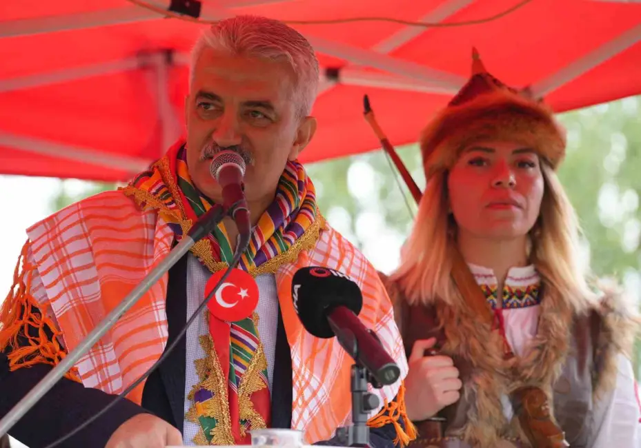Kırıkkale’de "Yörük Türkmen Şöleni" renkli görüntülere sahne oldu