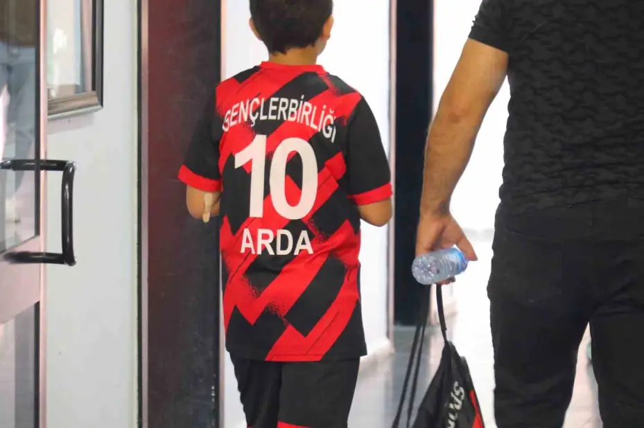 Gençlerbirliği altyapısı, yeni Arda Gülerler yetiştirmeye devam ediyor