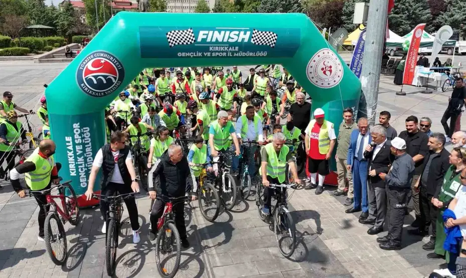 Kırıkkale’de sağlıklı yaşam için pedal çevirdiler