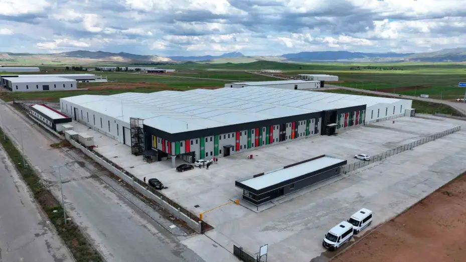 Yatırımın yeni rotasında 12 fabrika üretime geçti, 37 fabrikanın inşaatı sürüyor