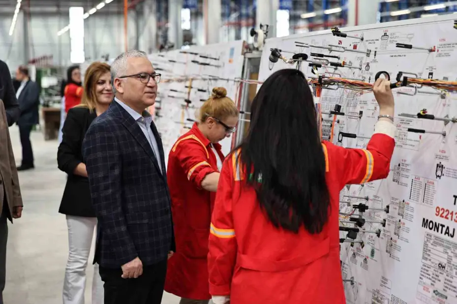 Yatırımın yeni rotasında 12 fabrika üretime geçti, 37 fabrikanın inşaatı sürüyor