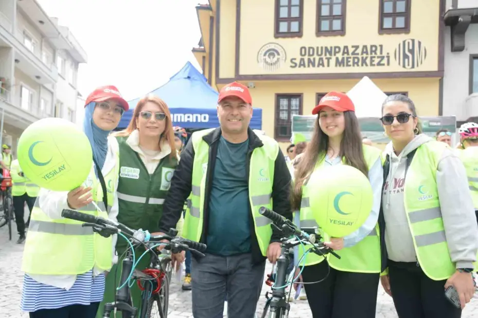 Anadolu Üniversitesinden 12. Yeşilay Bisiklet Turu’na destek
