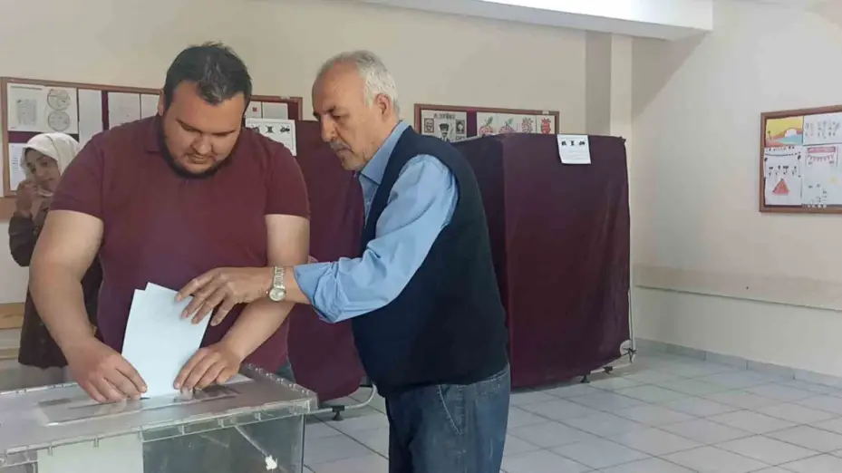 Sivas’ta muhtarlık için yeniden sandığa gidildi