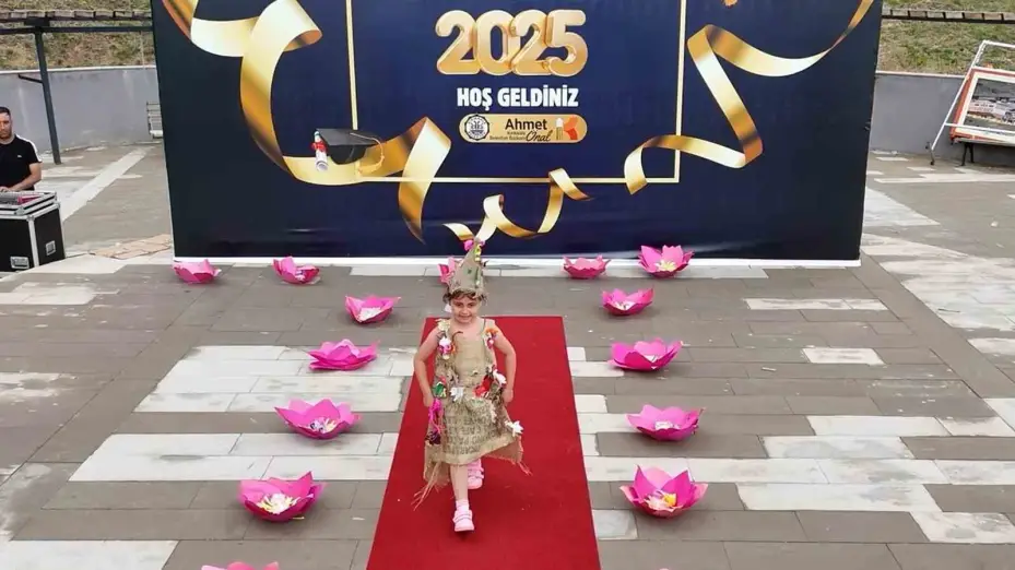 Kırıkkale’de bilim ve çevre temalı mezuniyet coşkusu