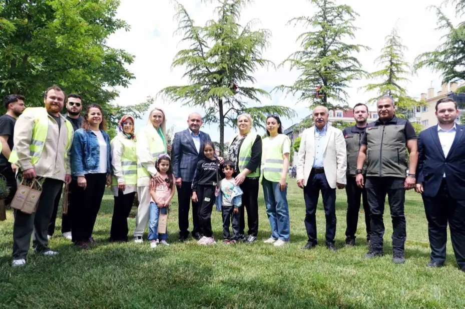 AK Parti’den Çevre Haftası etkinliği