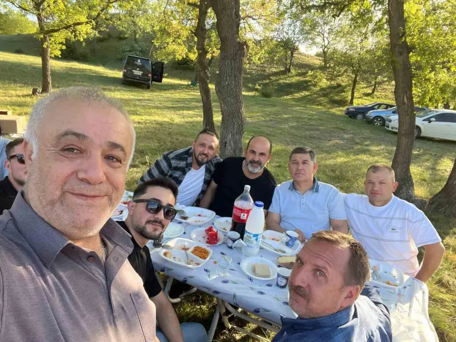 Eti Maden Kırka Bor Ağır Bakım Birimi çalışanları ve emeklileri piknikte bir araya geldi