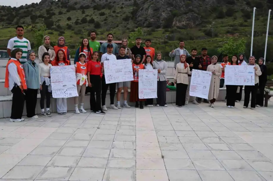 Genç gönüllüleri iklim farkındalığı ve eylem kampı düzenledi