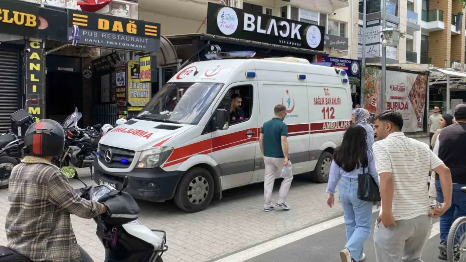 Poligonda bıçaklı sopalı kavga: 5 yaralı
