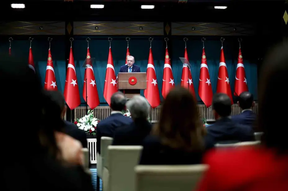 Cumhurbaşkanı Erdoğan: "Türkiye barış diplomasisinin ana merkezlerinden biri haline dönüşüyor"