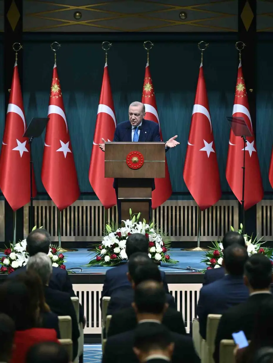 Cumhurbaşkanı Erdoğan: "Türkiye barış diplomasisinin ana merkezlerinden biri haline dönüşüyor"