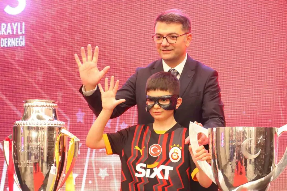 Galatasaray’ın 25. şampiyonluğu Ankara’da kutlandı