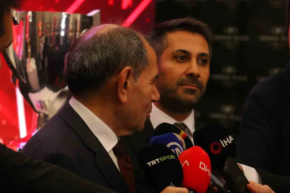 Galatasaray’ın 25. şampiyonluğu Ankara’da kutlandı