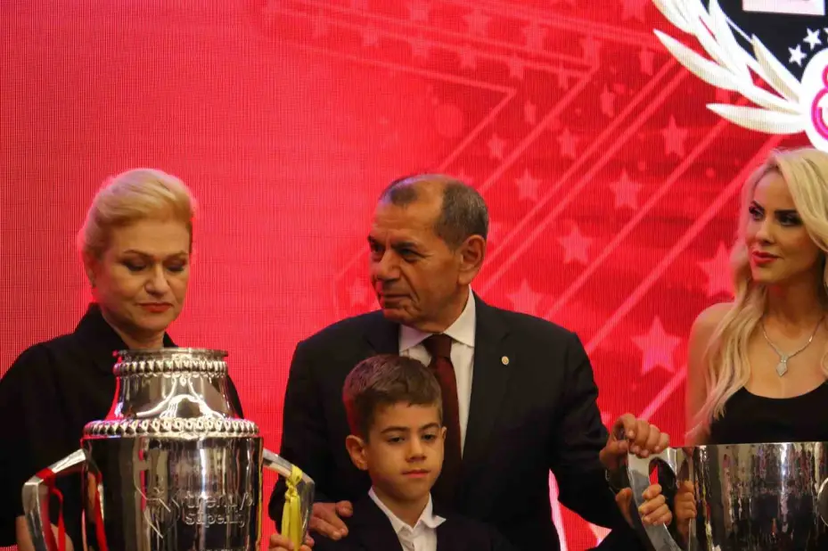 Galatasaray’ın 25. şampiyonluğu Ankara’da kutlandı