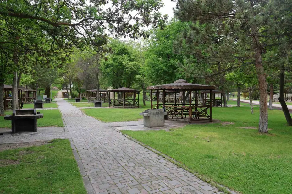 Sivas’ta mesire alanları, kene kabusu nedeniyle boş kaldı