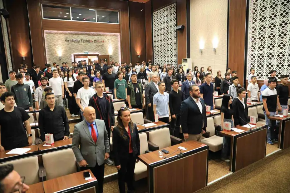 Stajyer öğrencilere anlamlı veda